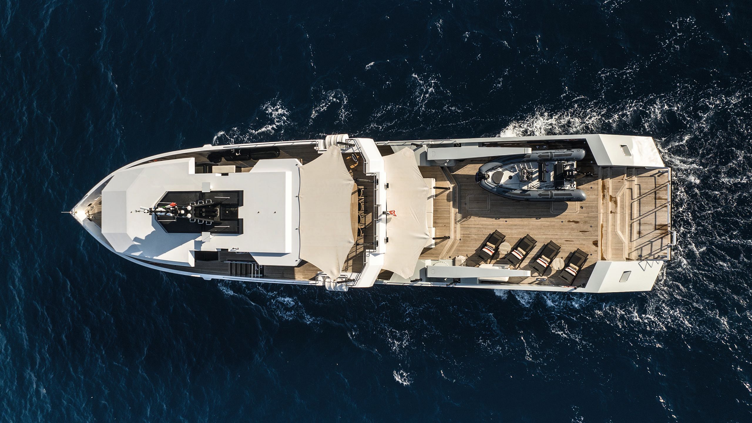 Overhead view of Fox