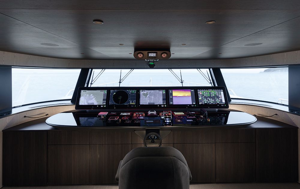 Almax control room showing five screens