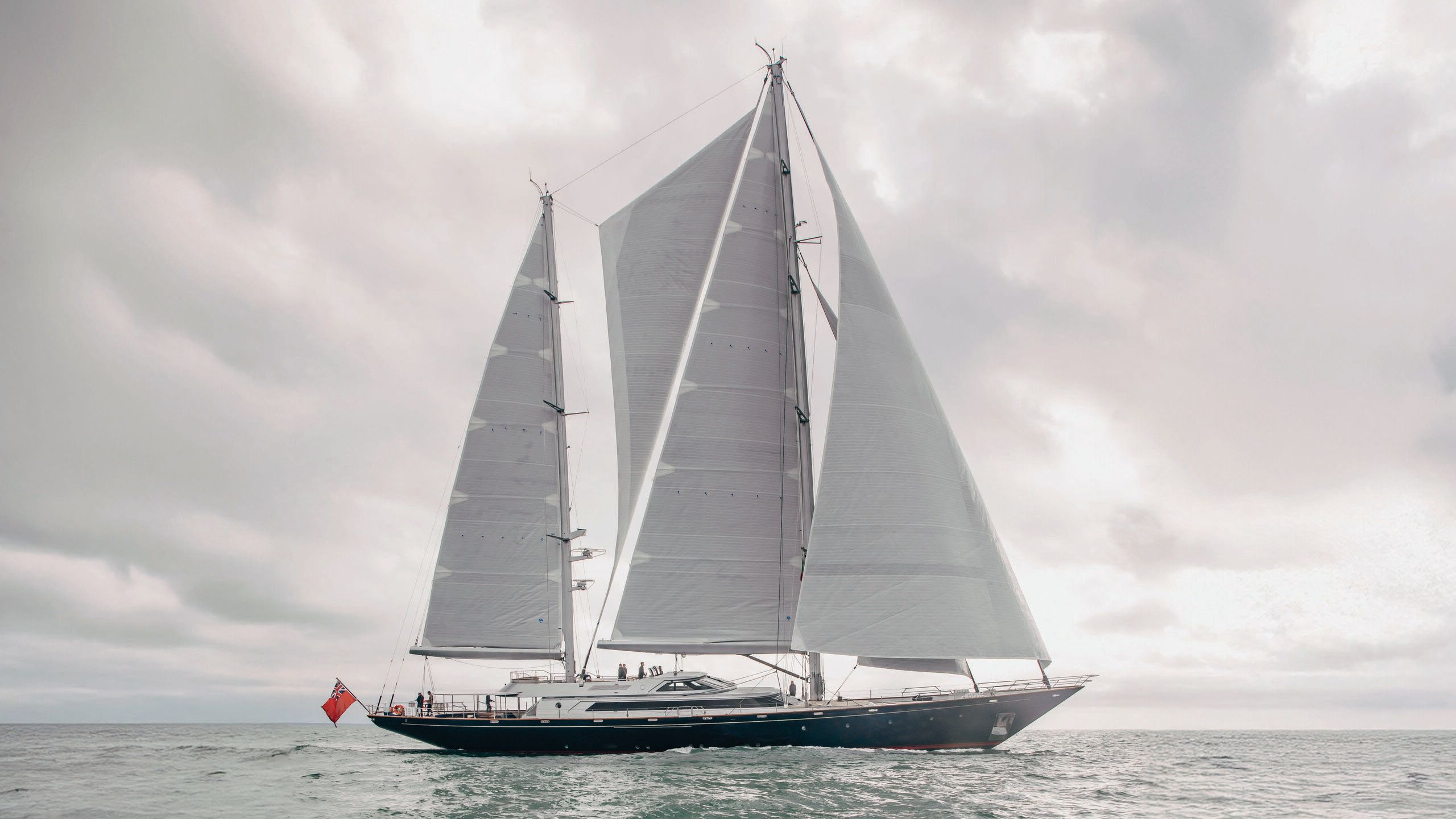 Andromeda la Dea from the side on the water