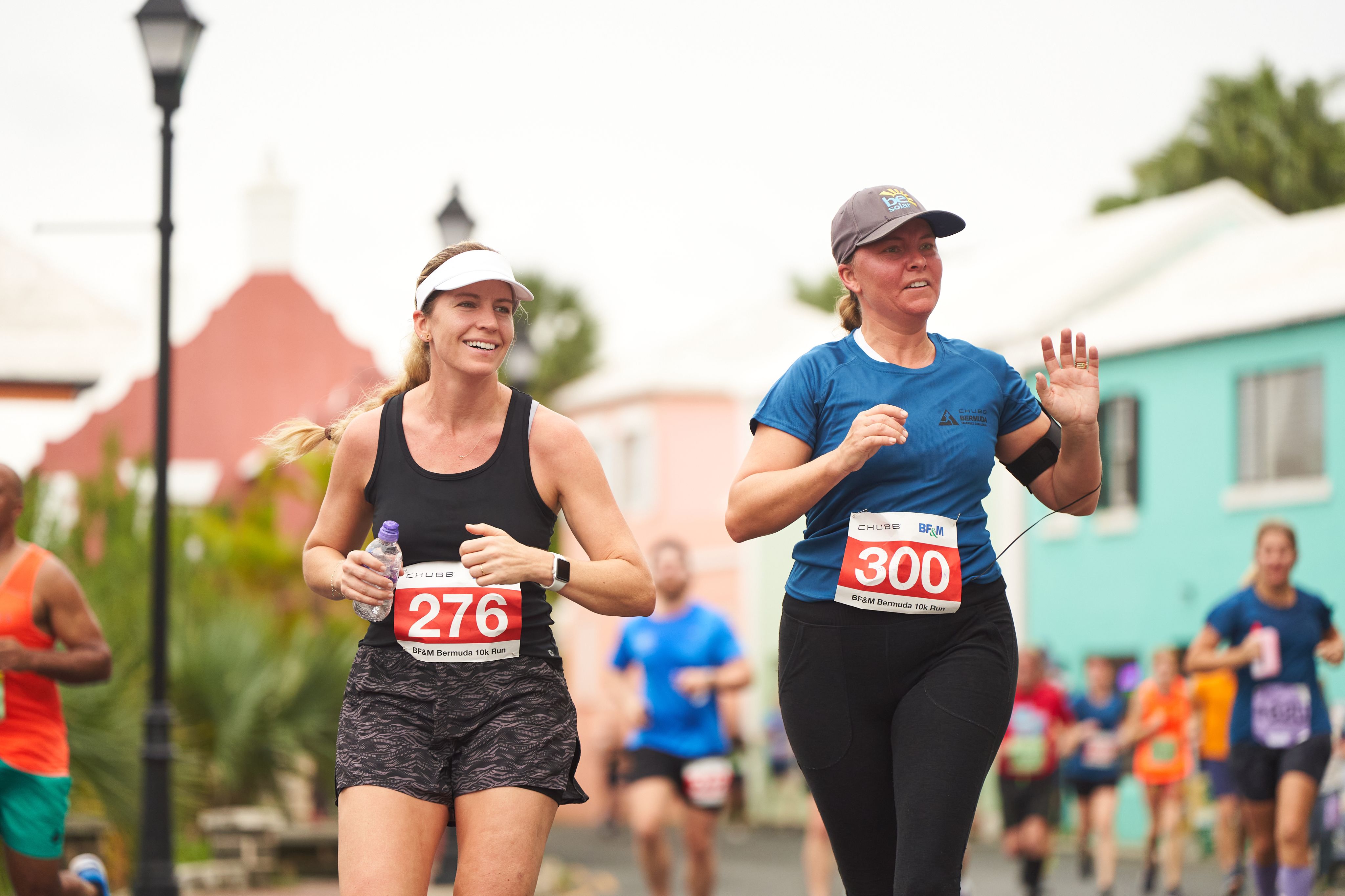 Chubb Bermuda Triangle Challenge runners