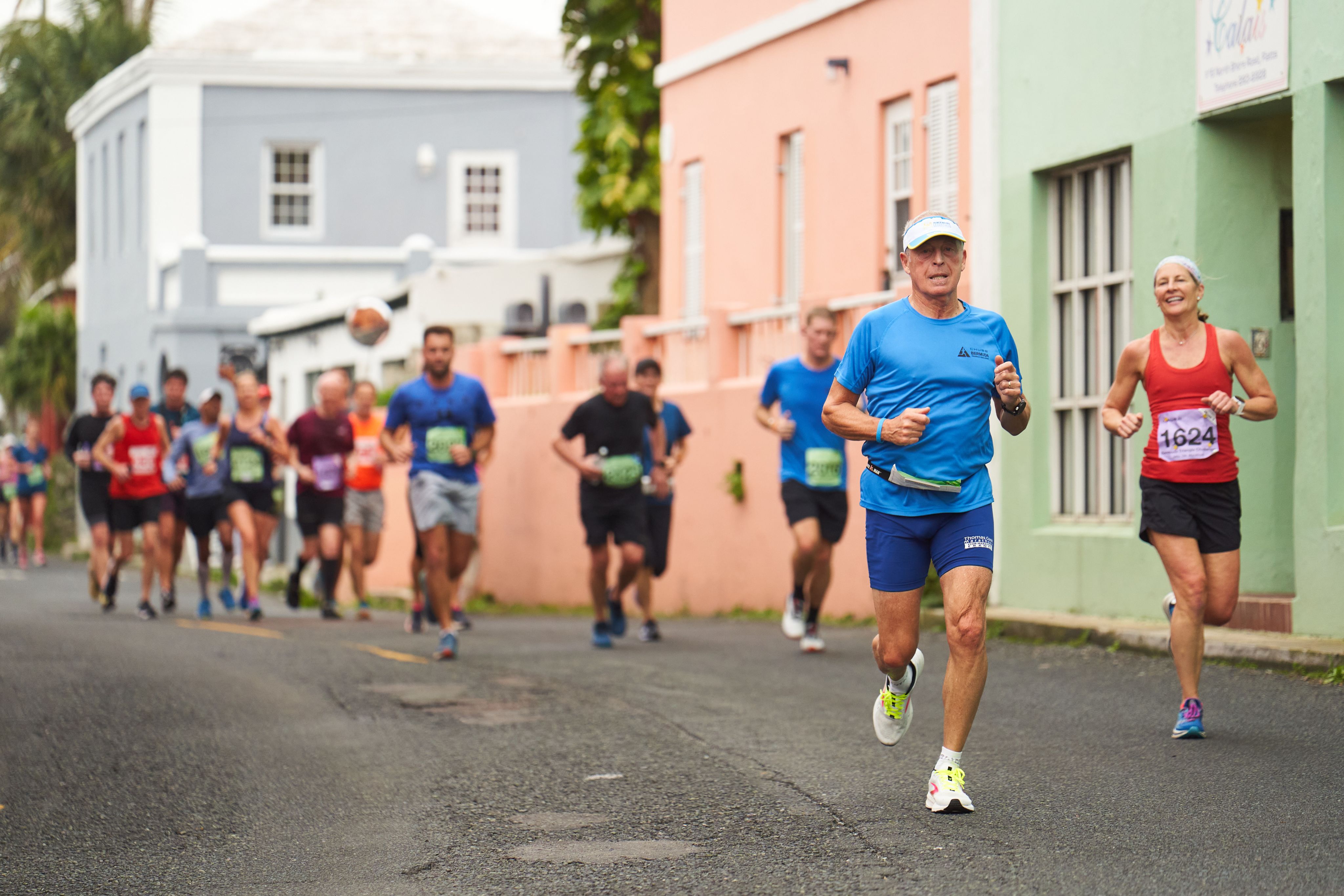 Chubb Bermuda Triangle Challenge runners