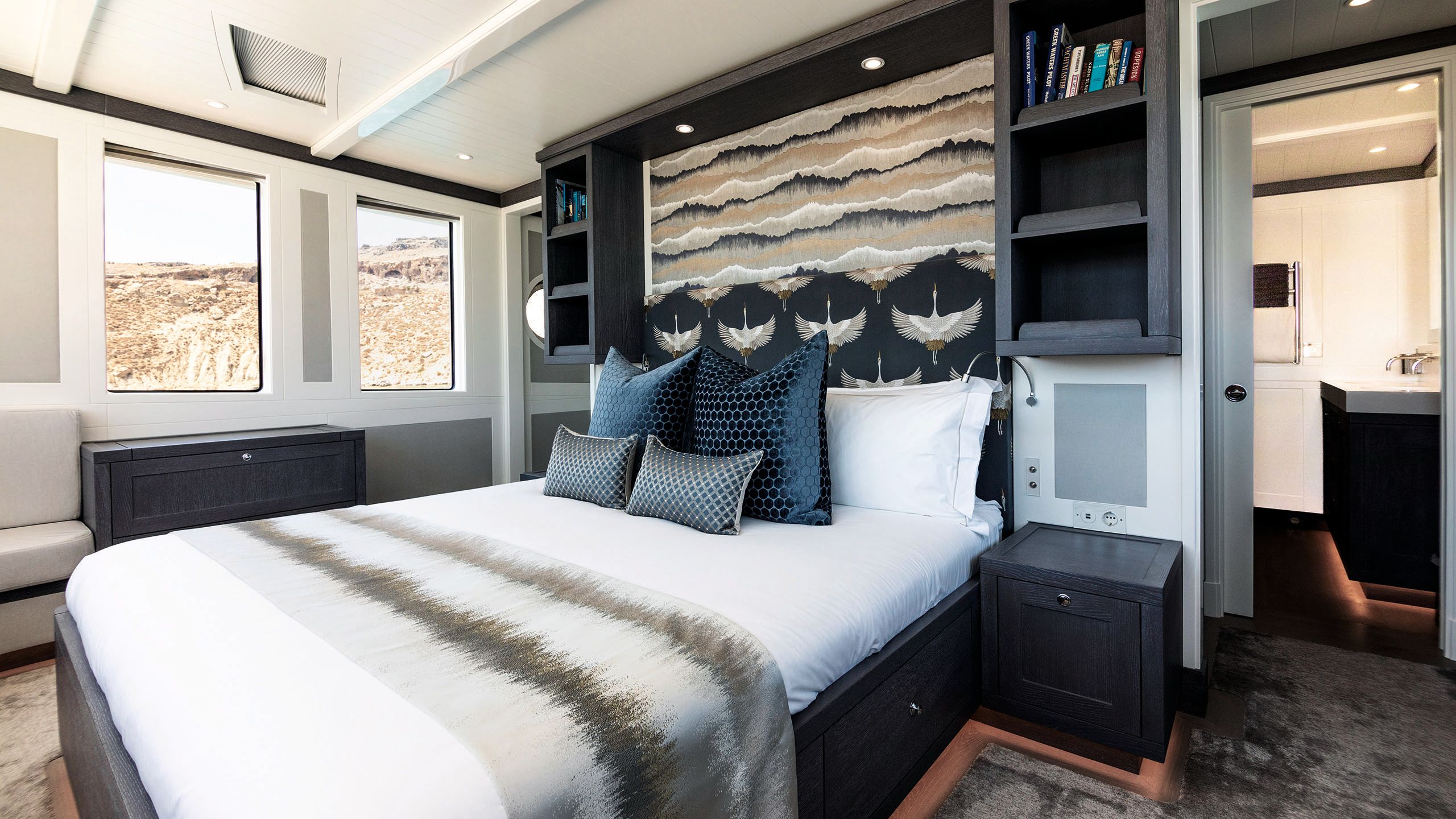 Alternative view of the owner's bedroom