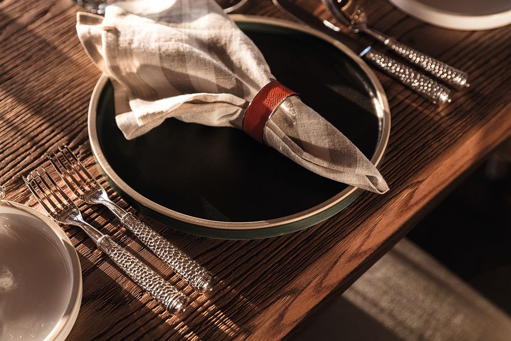 Bowl and napkin on table