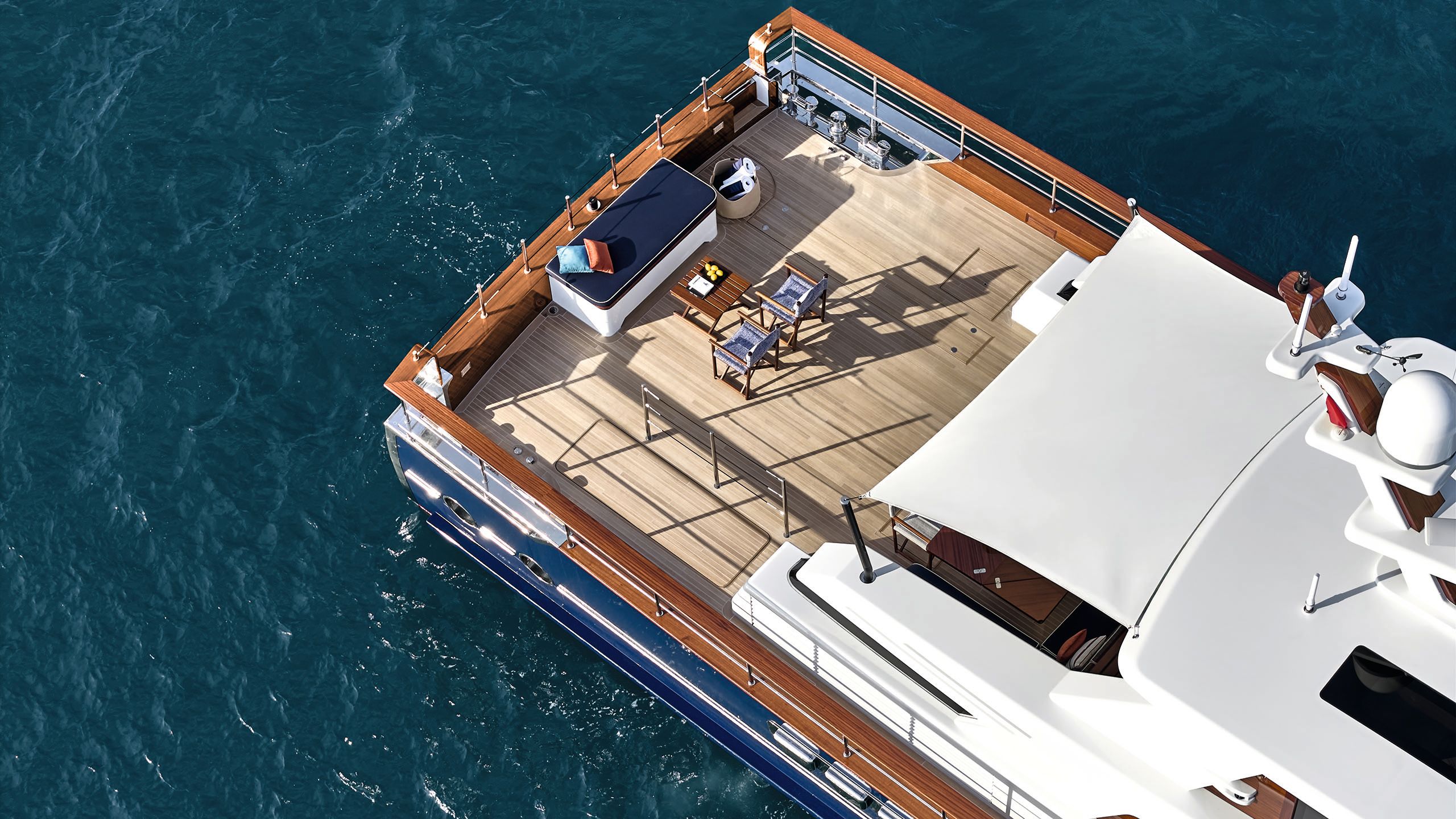 Back end view from above of Gentleman's Yacht