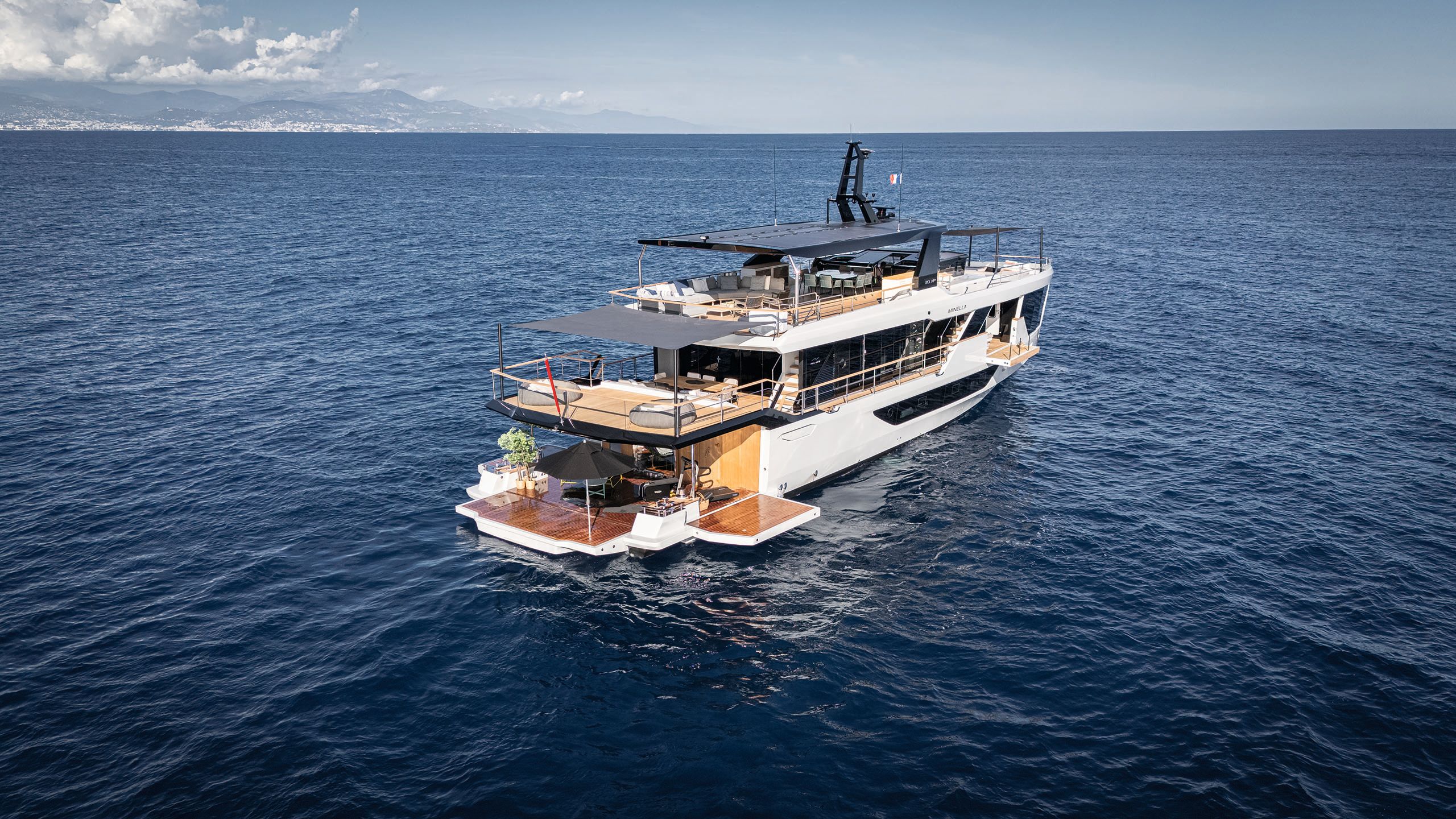 Side view of Minella on the water