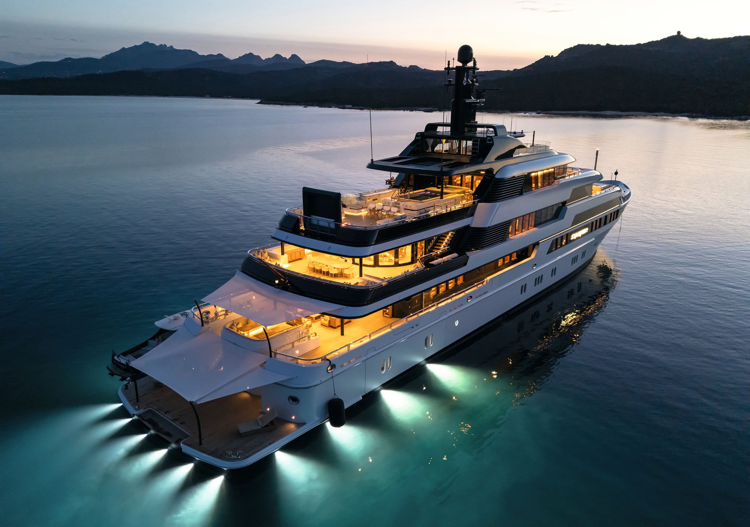 Starfire exterior