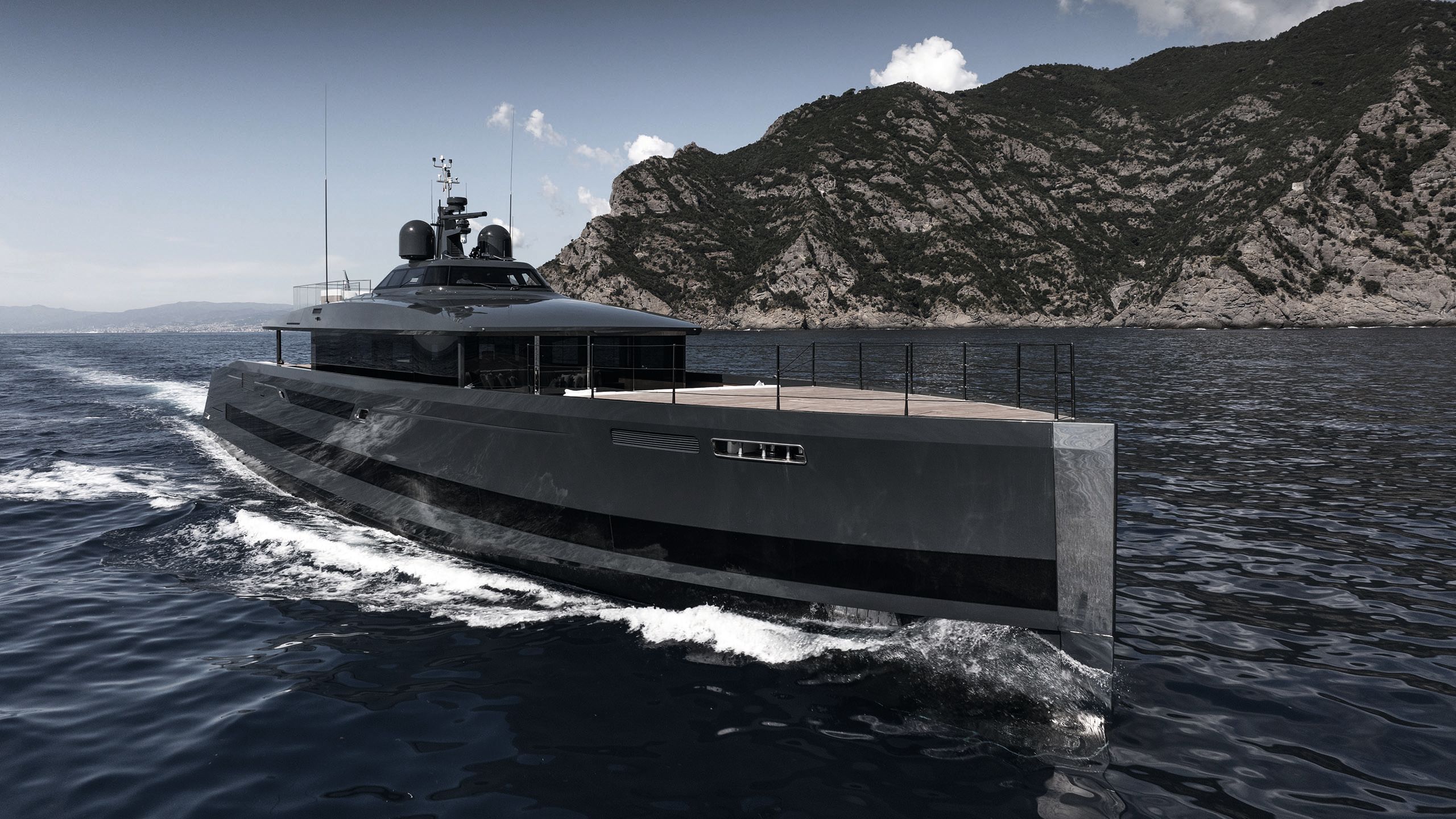 SAN from the side on the water