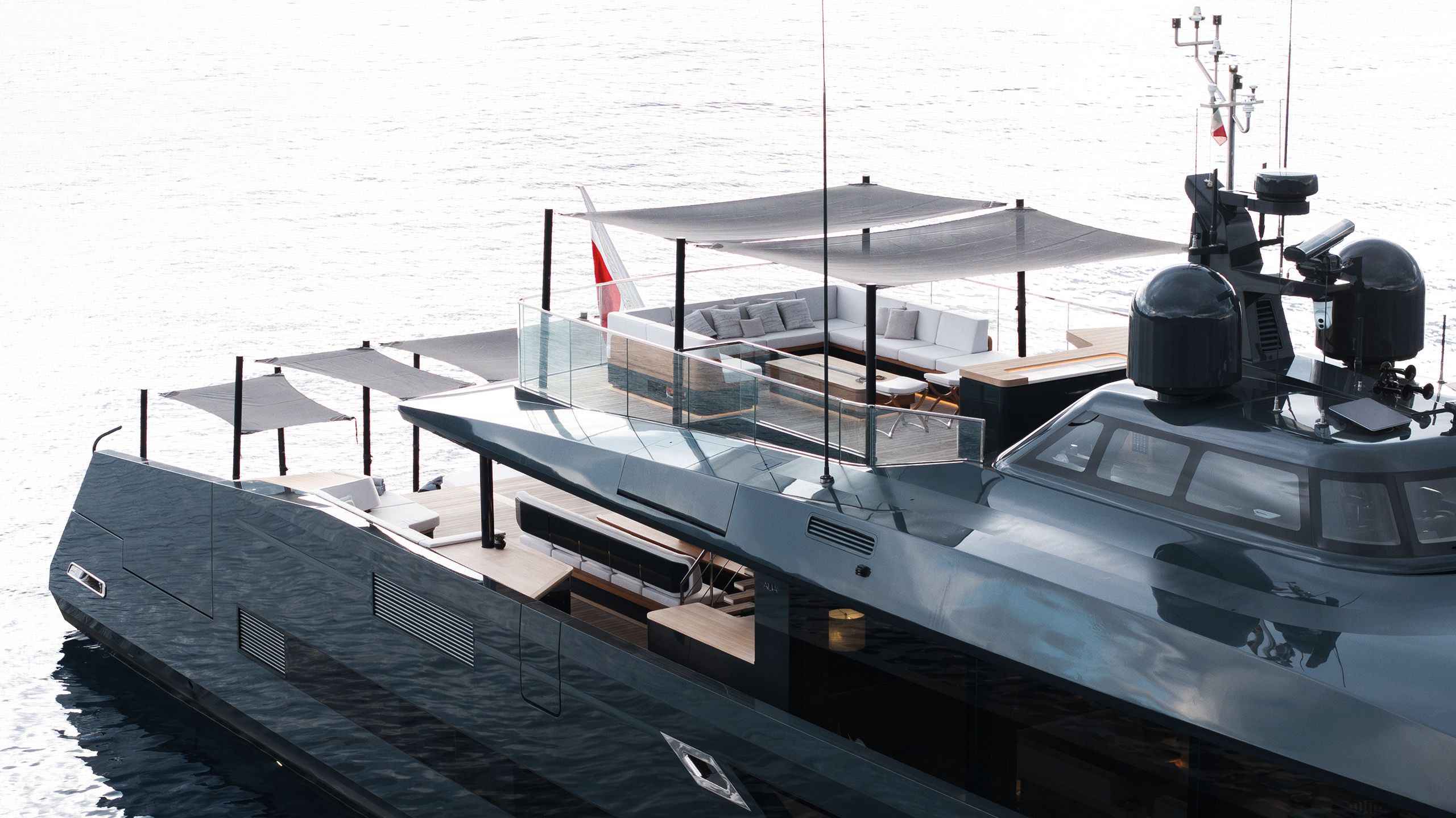 Side view of SAN, showcasing the decks