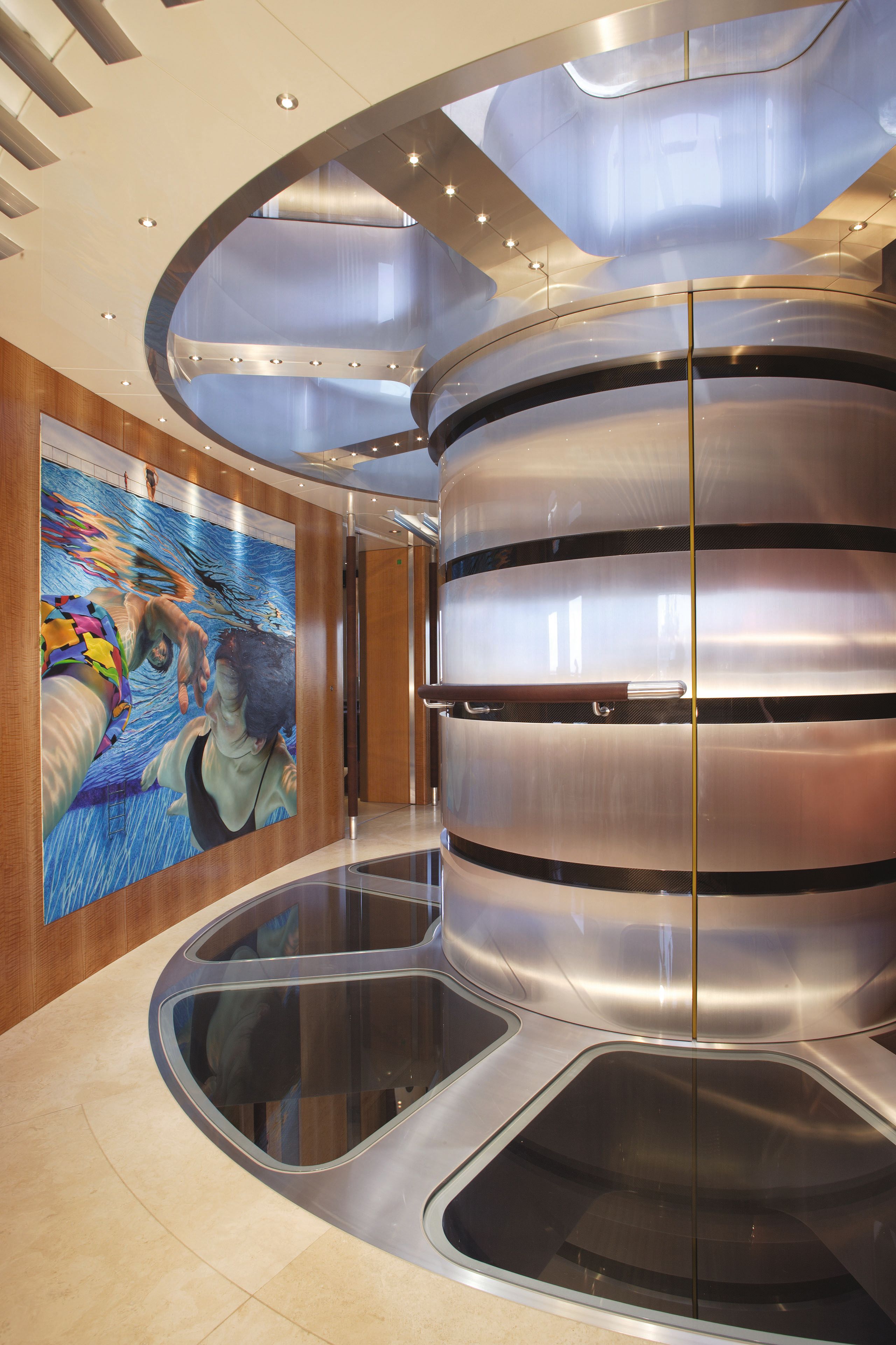 Central staircase before the refit