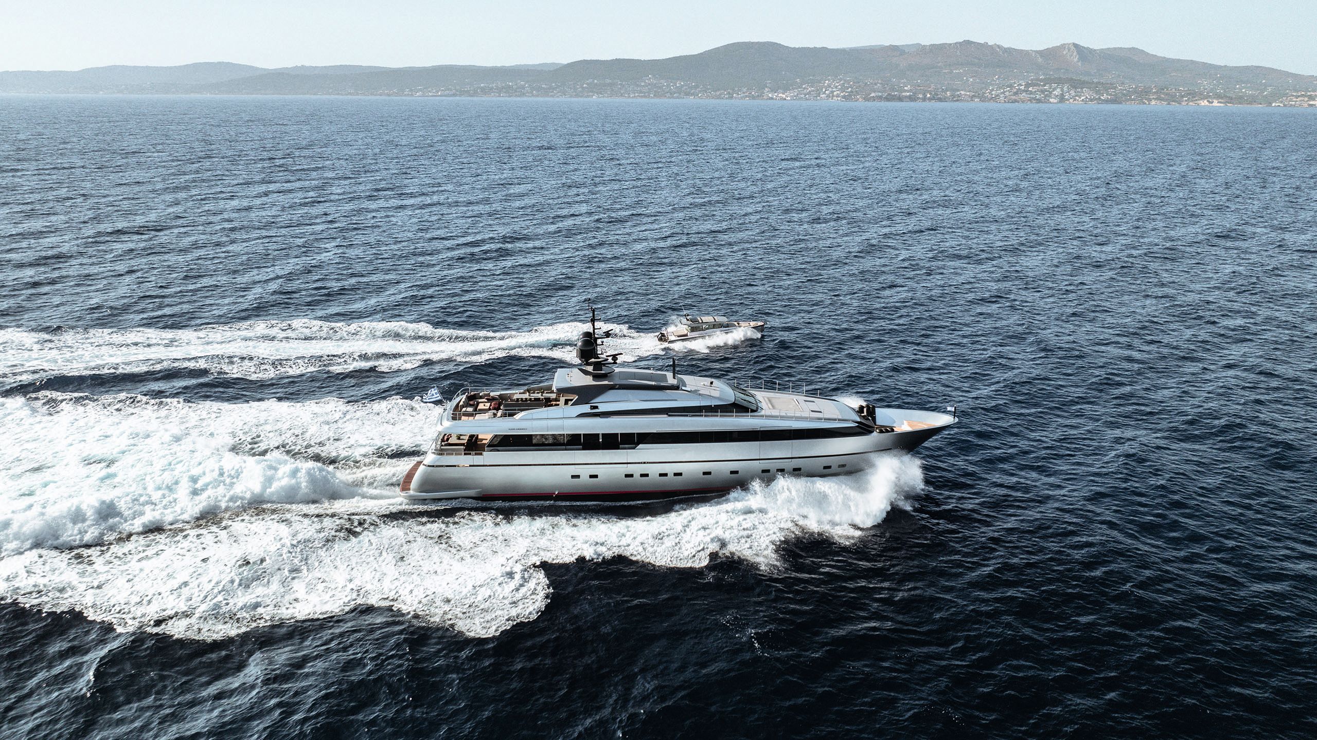 Naia on the water, shot from the side