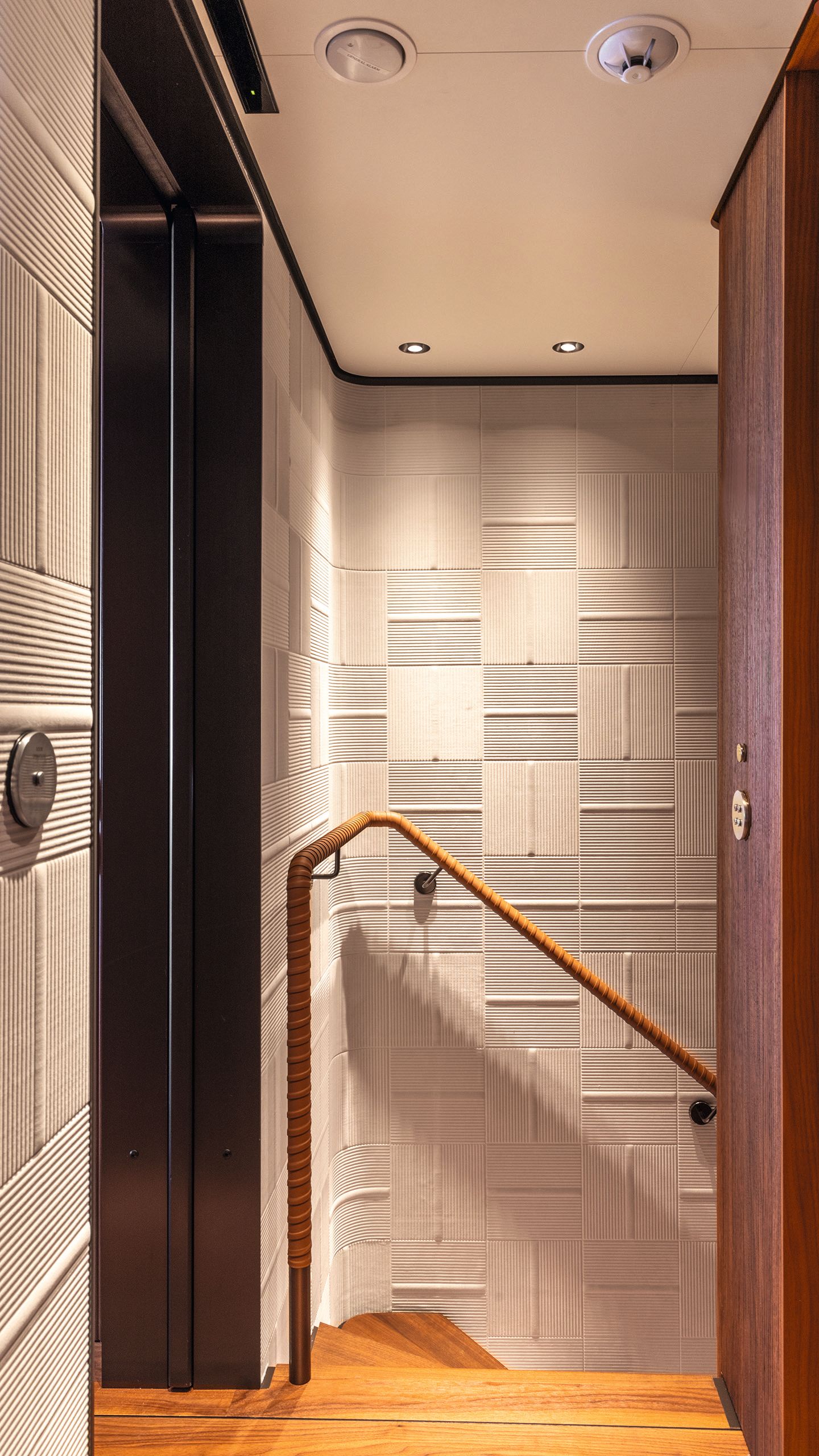 Custom Line interior