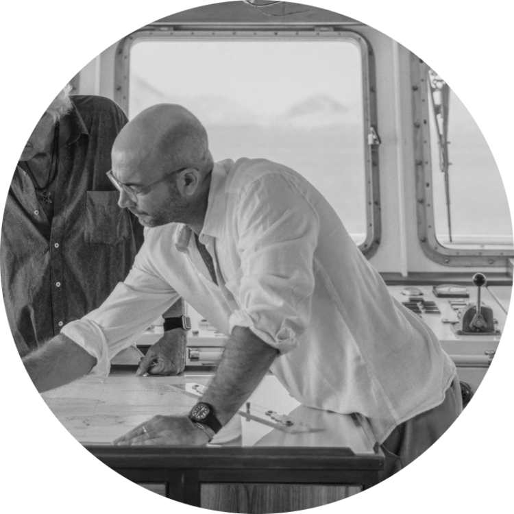 Black and white head and shoulders shot of Leigh Shardlow